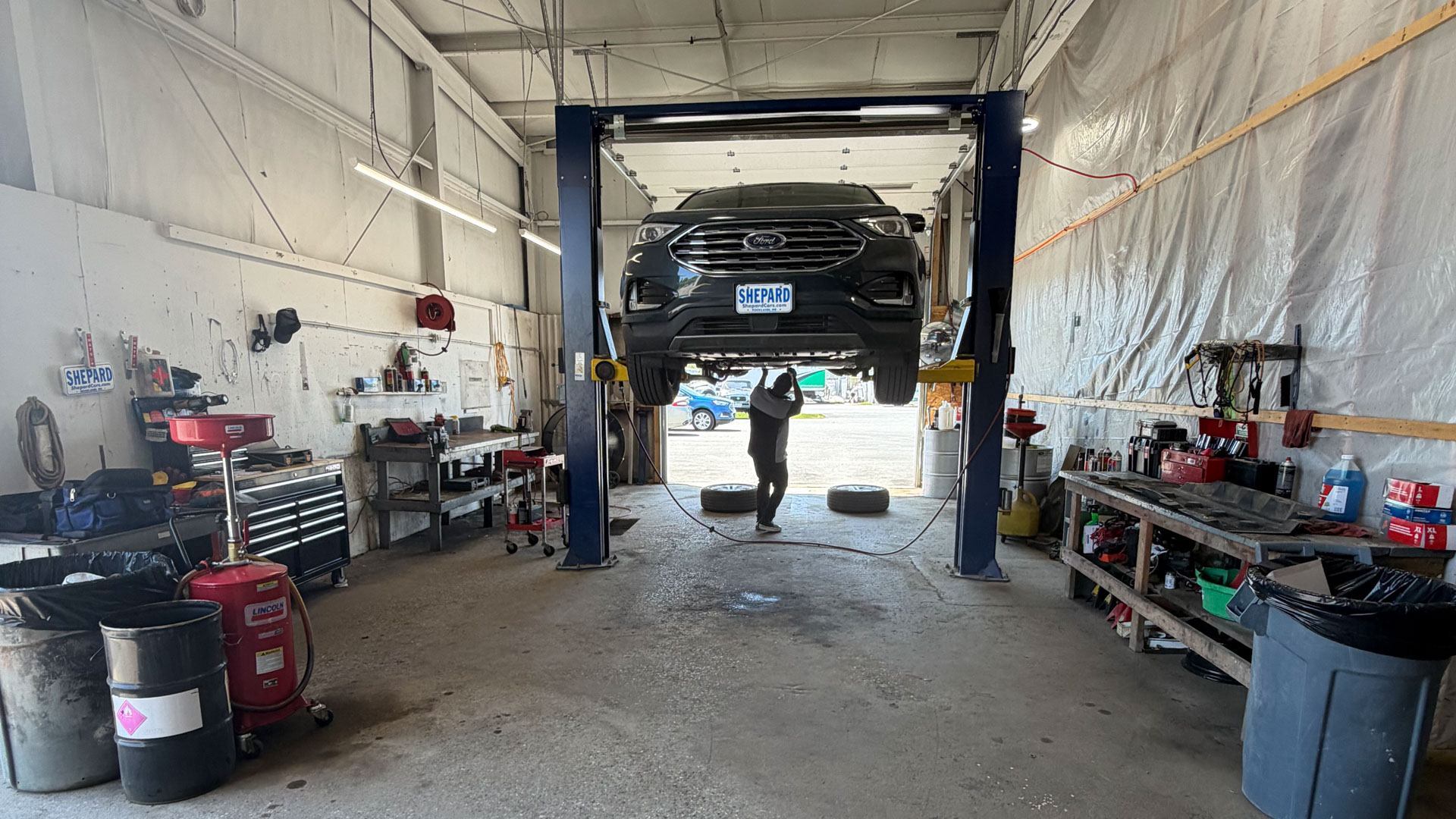 Shepard Select technician servicing a vehicle